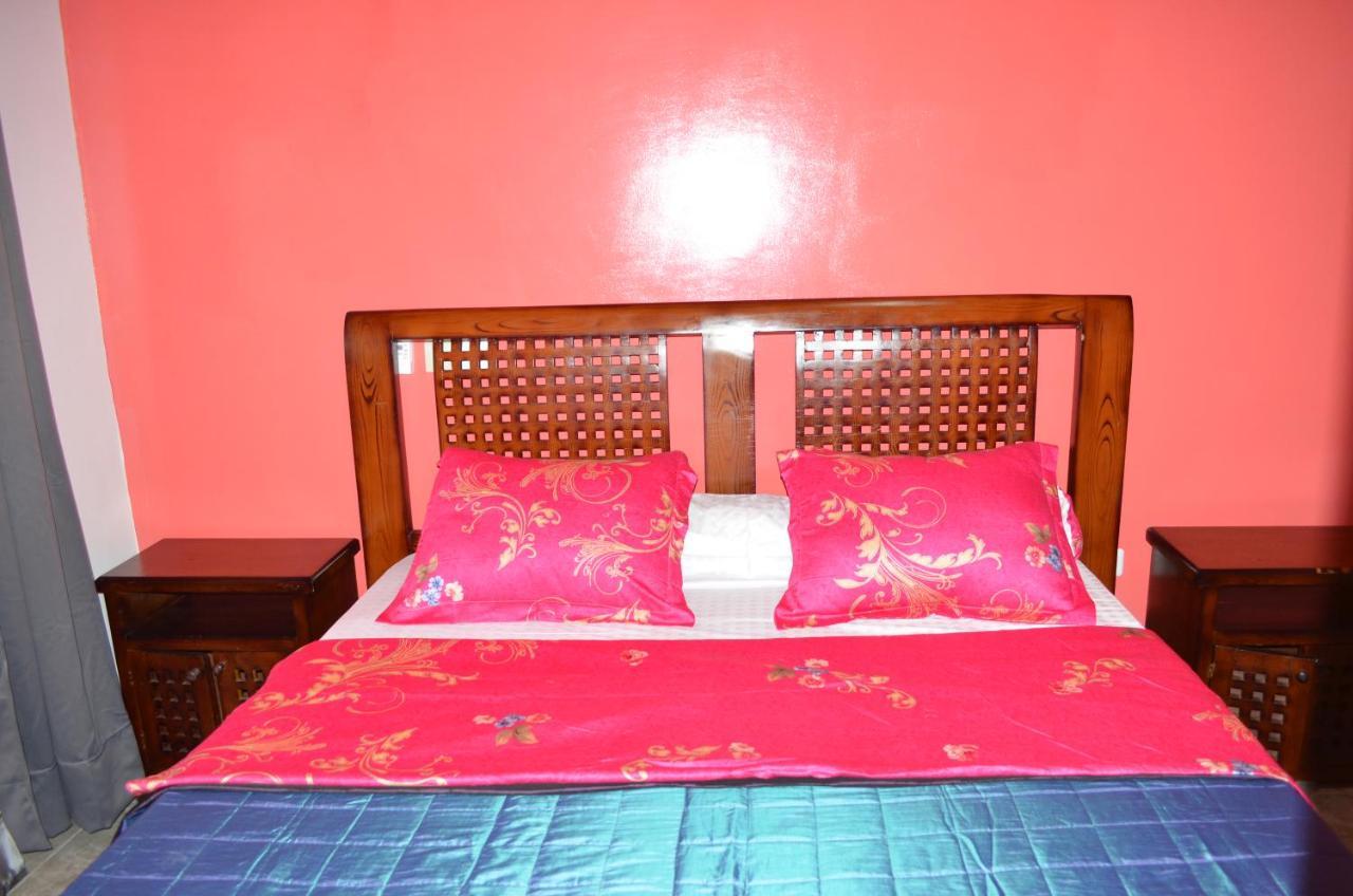 Vegas House Apartment Yaounde Ngoại thất bức ảnh