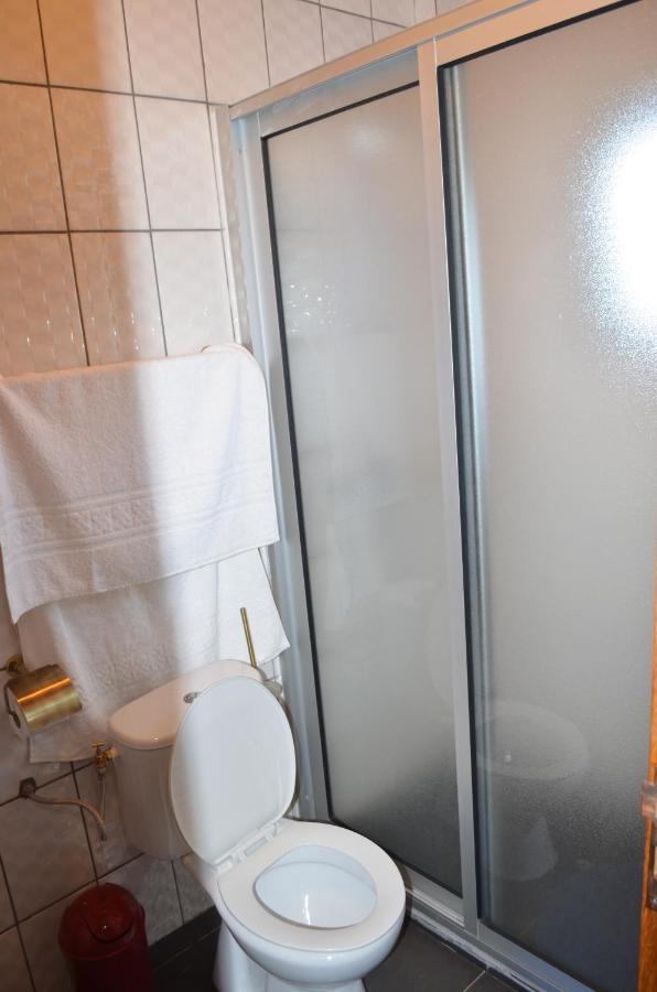 Vegas House Apartment Yaounde Ngoại thất bức ảnh