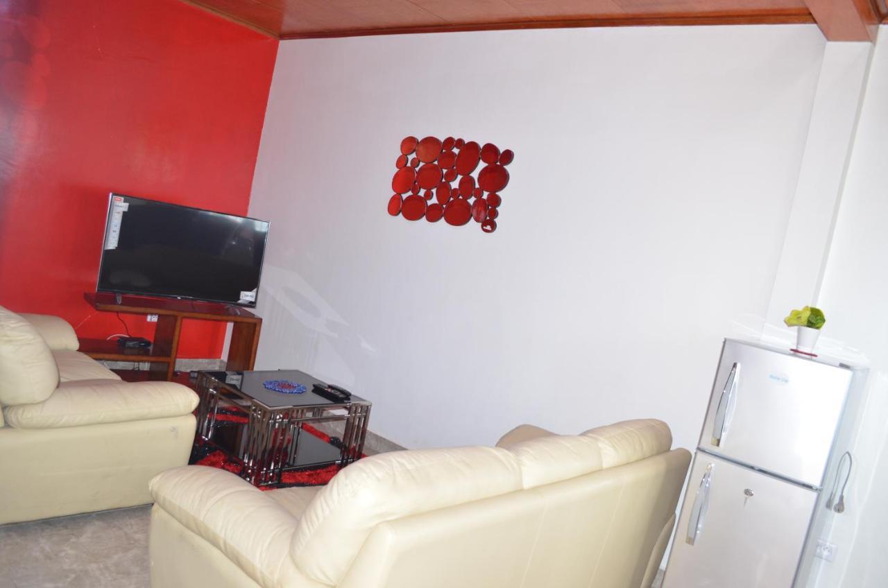 Vegas House Apartment Yaounde Ngoại thất bức ảnh